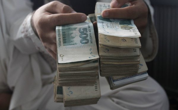 Pakistani rupee continues stability against USD