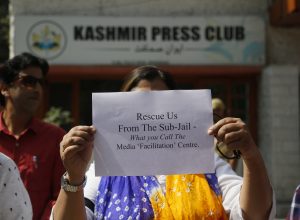 Press Freedom in Kashmir: Local and International Journalists Under Pressure