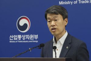 South Korea to Reopen WTO Complaint Over Japan Trade Curbs