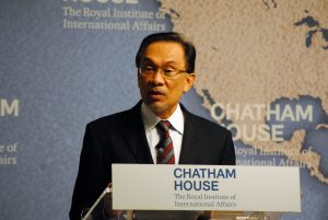 Royal Audience to Test Anwar&#8217;s Bid for Power in Malaysia