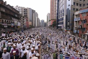 Tens of Thousands in Bangladesh Protest Against France