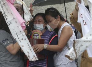 Taiwan Picks Up the Pieces in Aftermath of Deadly Train Crash