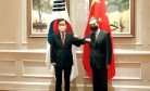 China&#8217;s Foreign Minister Holds Talks in South Korea