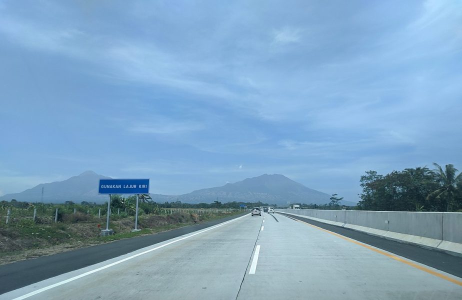 How Jokowi Solved Indonesia’s Toll Road Dilemma. Sort Of. – The Diplomat