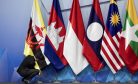China Hosts Southeast Asian Ministers as It Competes With US