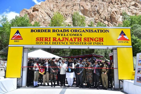 Ketegangan Tak Berakhir dengan China Memacu Upaya Infrastruktur Perbatasan India – The Diplomat