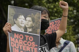 قربانیان حکومت نظامی فیلیپین پیشنهاد انتخاباتی مارکوس را به چالش می کشند