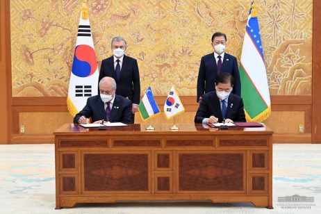 Mirziyoyev Meets Moon: South Korea, Uzbekistan Aim To Deepen Special ...