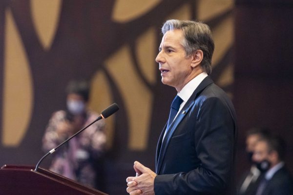Blinken Emphasizes Cooperation, Including With Beijing, in China Policy Speech
 TOU
