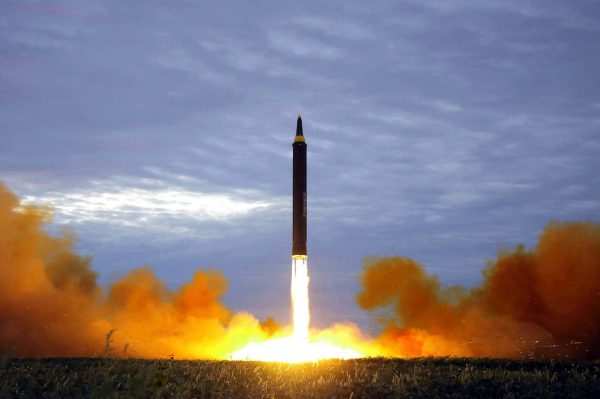 Rudal Balistik Hwasong-12 ‘Guam Killer’ Korea Utara – The Diplomat