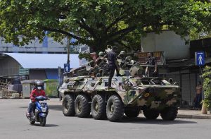 Sri Lankan Troops Roll into the Capital After Violence, Protests