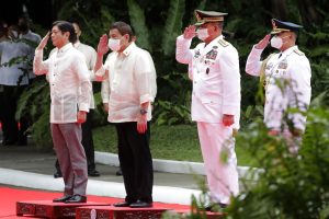 Dictator&#8217;s Son Marcos Jr. Takes Oath as Philippine President