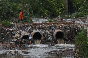 Nepal&#8217;s Holy Bagmati River Choked With Black Sewage, Trash