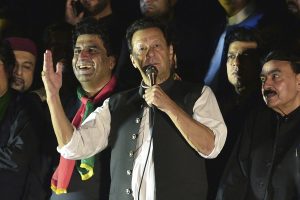 Imran Khan Pushing Hard for Early Elections