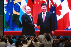 China Keeps West Guessing About Economic Pressure on Russia