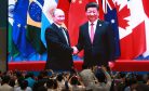 China Keeps West Guessing About Economic Pressure on Russia