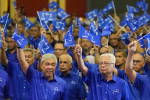 Unfazed by Scandals, Malaysia&#8217;s Grand Old Party Seeks Electoral Victory