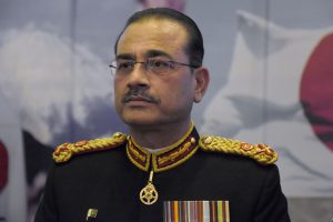 Pakistani PM Names Ex-Spy Master as New Army Chief