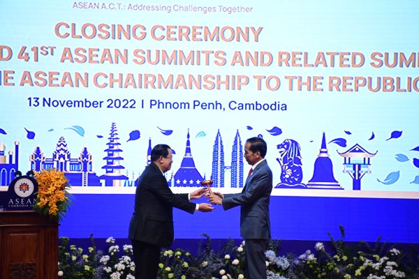 ASEAN chair Indonesia to intensify talks on code for South China