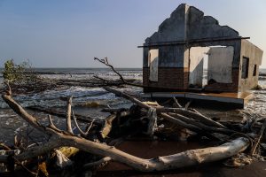 Indonesia’s Drowning Land Indonesia’s Drowning Land