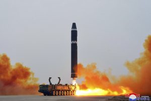 Corea del Norte lanza misil balístico intercontinental Hwasong-15