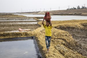 Bangladeshi Fishers and Farmers at the Frontline of Climate Change Bangladeshi Fishers and Farmers at the Frontline of Climate Change