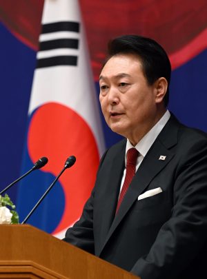 South Korea&#8217;s Yoon Pushes for Strong Resolve Against North&#8217;s Nuclear Ambitions at NATO Summit