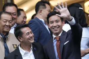 El partido Move Forward de Tailandia confía en formar gobierno, dice el líder