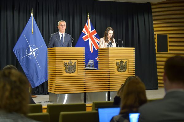 Naujoji Zelandija ruošiasi priimti NATO – diplomatas