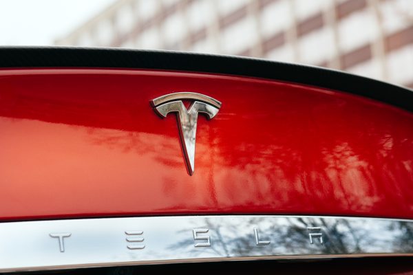 Tesla berinvestasi dalam produksi baterai Indonesia, kata pejabat – The Herald