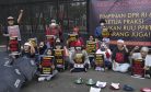 Indonesian Protesters Begin Hunger Strike as Bill to Protect Domestic Workers Stalls in Parliament