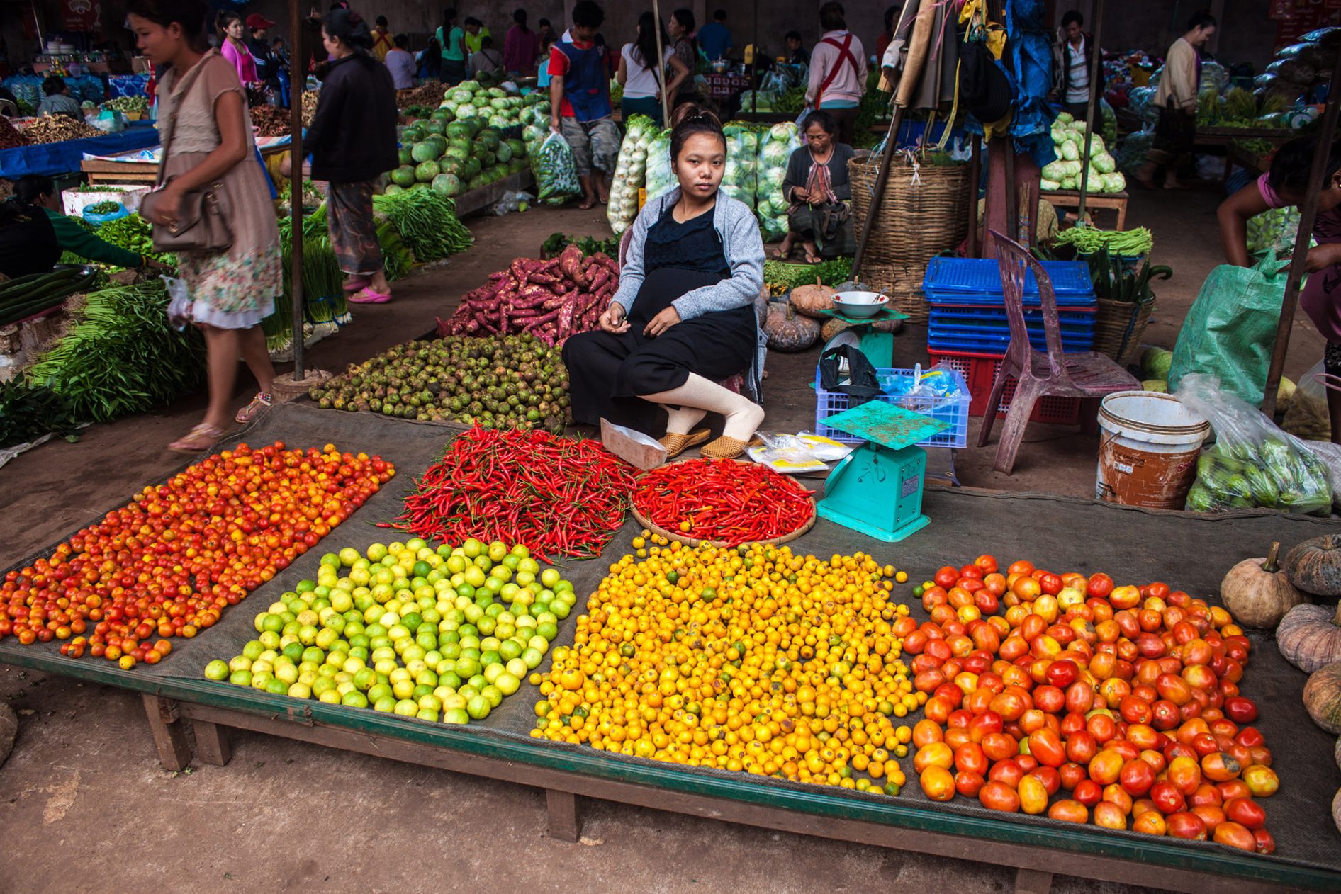 Laos Economic Woes Will Continue In 2024 The Diplomat   Thediplomat 2023 12 17 202055 