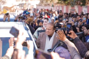 Ex-Pakistani Premier Nawaz Sharif Strikes Confident Note in Vote Marred by Rival&#8217;s Imprisonment
