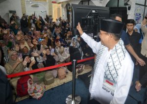 Indonesia&#8217;s Anies Baswedan To File Election Complaint at Constitutional Court