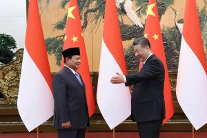 Indonesia&#8217;s Prabowo Meets China&#8217;s Xi on First Visit Since Election