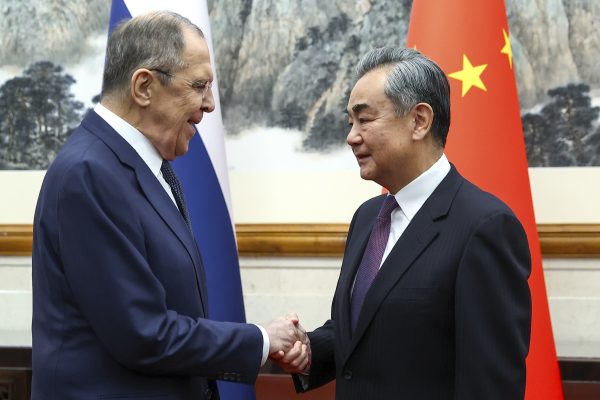 China’s Xi Jinping Meets With Russian Foreign Minister in Show of Support
