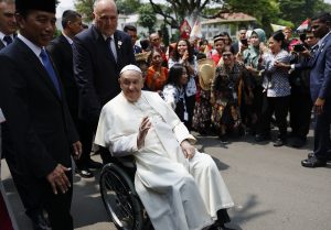 Indonesians Rejoice as Pope Francis Visits