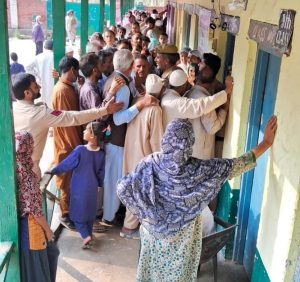 Jammu and Kashmir Votes in the Second Phase of Assembly Elections