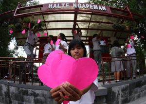 As the World Celebrates Valentine’s Day, Has Indonesia Lost Its Loving Feeling?