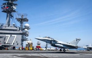 India, France to Sign Contract for 26 Rafale Marine Fighters