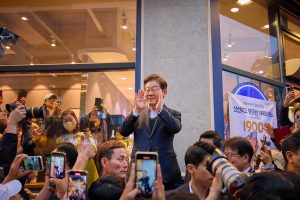 Lee Jae-myung’s Presidential Bid Is Safe After Court’s Decision to Postpone Trials