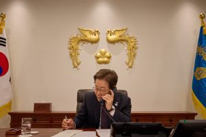 South Korea’s New President Begins Diplomacy With Flurry of Calls