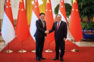 Singapore, China Agree to Establish &#8216;Closer Ties&#8217; Amid Global Trade Uncertainty