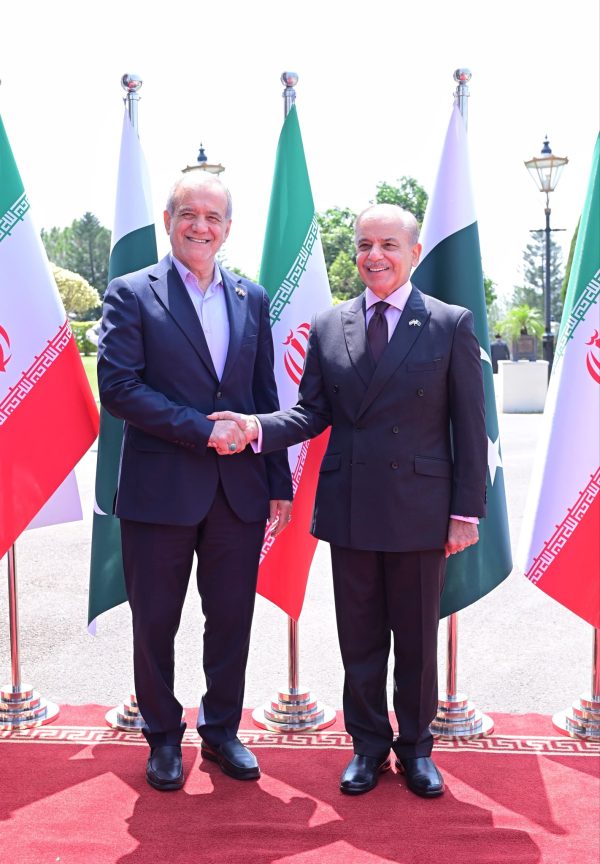 Iranian President’s Visit to Pakistan Signals Islamabad’s Growing Role in Global Politics