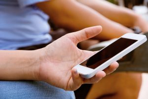 Tajik MP Proposes a Social Media Ban for Children Under 14