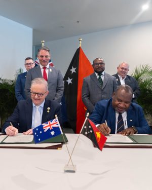 Australia and PNG Sign Defense Treaty, Agreement With Vanuatu Delayed