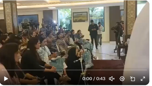 Indian Women Journalists Force Taliban Minister to Back Down in Delhi