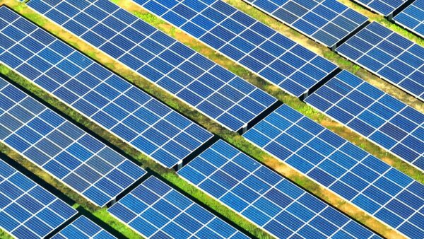 Renewables, Sustainable Growth and Competition in the East Asian Market