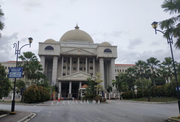 Malaysian Court Rejects Former PM Najib’s House Arrest Bid